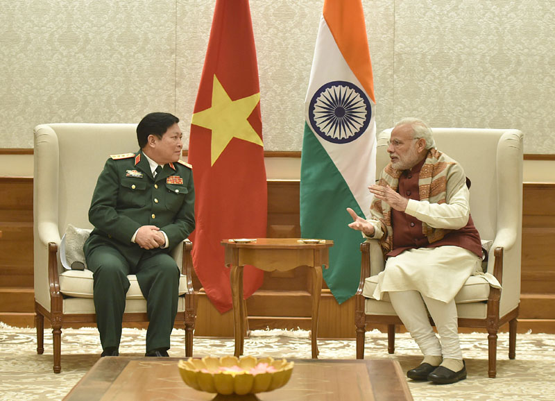The Defence Minister of Vietnam, General Ngo Xuan Lich calls on the Prime Minister, Mr. Narendra Modi, in New Delhi on December 05, 2016.