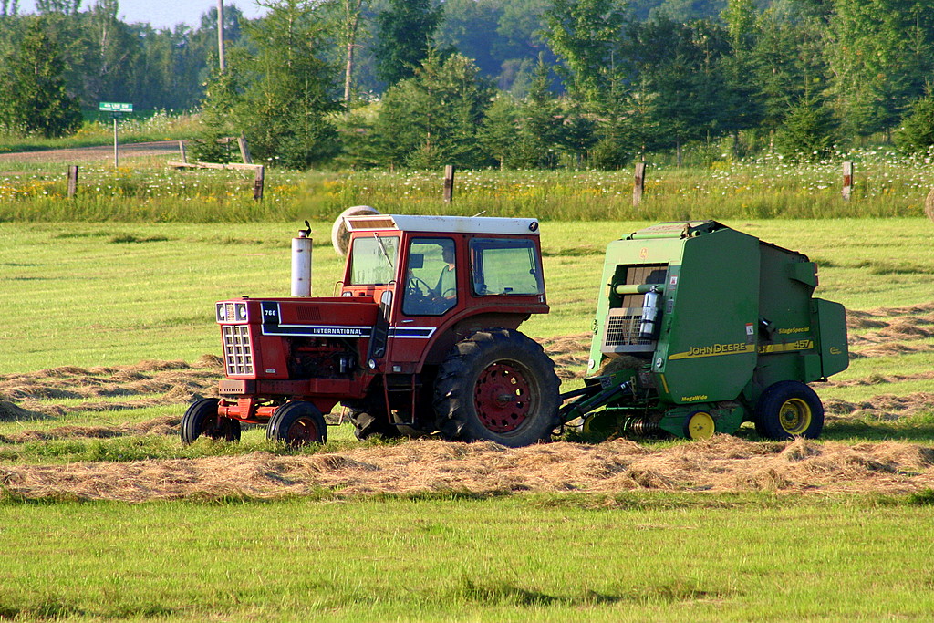 The Best Way to Find Farm Equipment for Sale - Choosing a Retailer