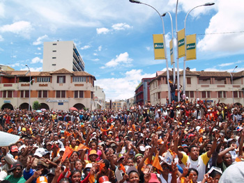 Demonstrators against the government of Andry Rajoelina
