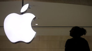 Apple’s Fight Moves into First Amendment Territory