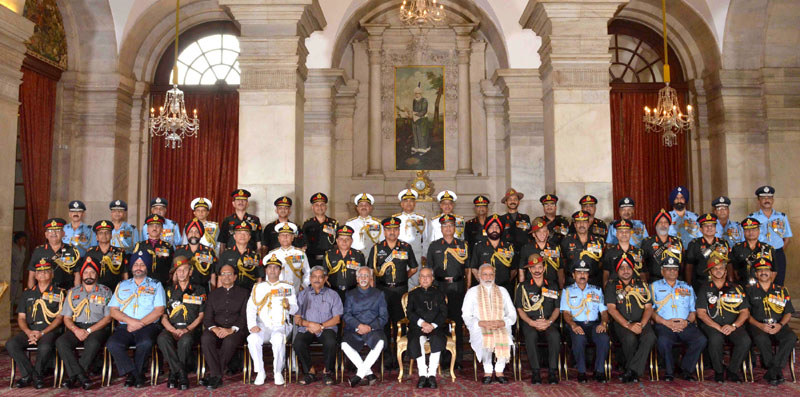 The President, Mr. Pranab Mukherjee, the Vice President, Mr. M. Hamid Ansari, the Prime Minister, Mr. Narendra Modi, the Union Minister for Defence, Mr. Manohar Parrikar and other dignitaries at the Defence Investiture Ceremony II, at the Defence Investiture Ceremony II, at Rashtrapati Bhawan, in New Delhi on May 07, 2016.
