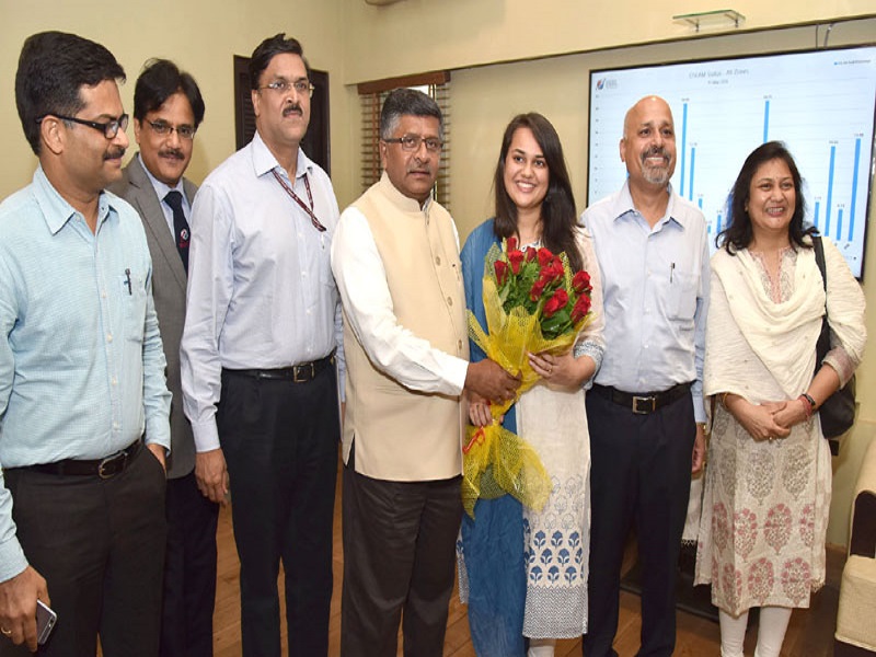 Tina Dabi, Civil Services Topper 2015 calling on the Union Minister for Communications & Information Technology, Mr. Ravi Shankar Prasad, in New Delhi on May 11, 2016.