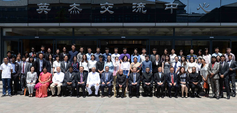 The President,Mrs. Pranab Mukherjee in a group photograph with the students and faculty members of Peking University, in Beijing, China on May 26, 2016.