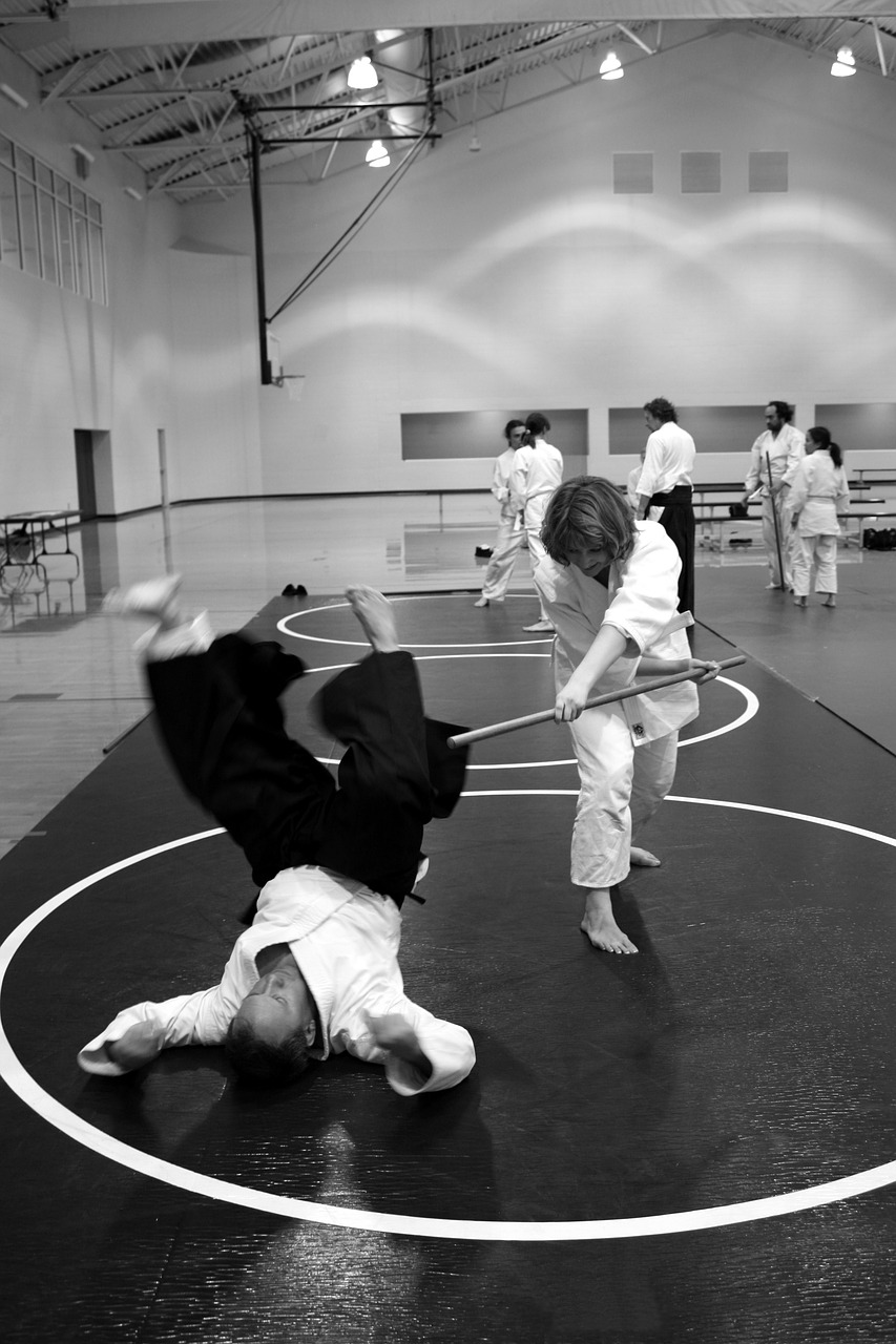 Why Girls Should Receive Self Defense Training?