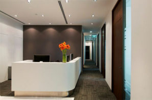 Create An Inviting Entrance Way Into Your Business