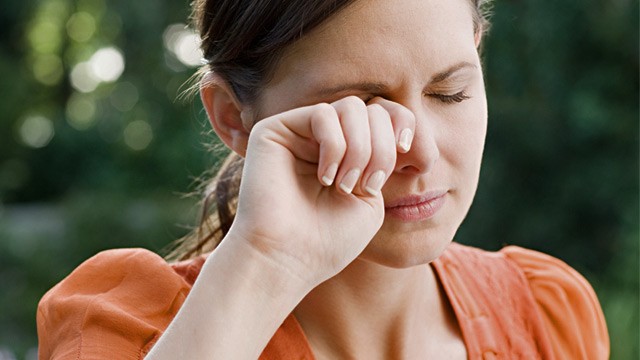 10 Reasons Why Your Eyes Might be Itchy